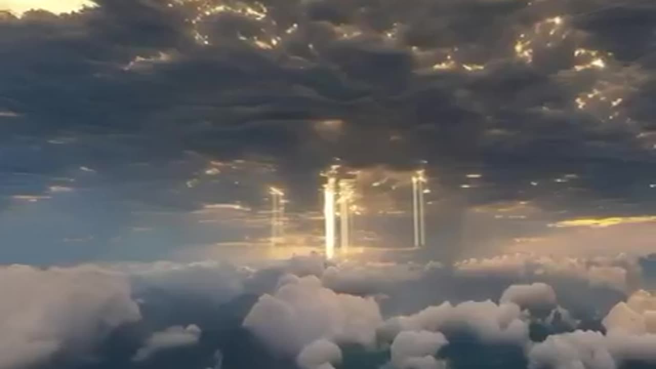 A breathtaking dance of light and clouds