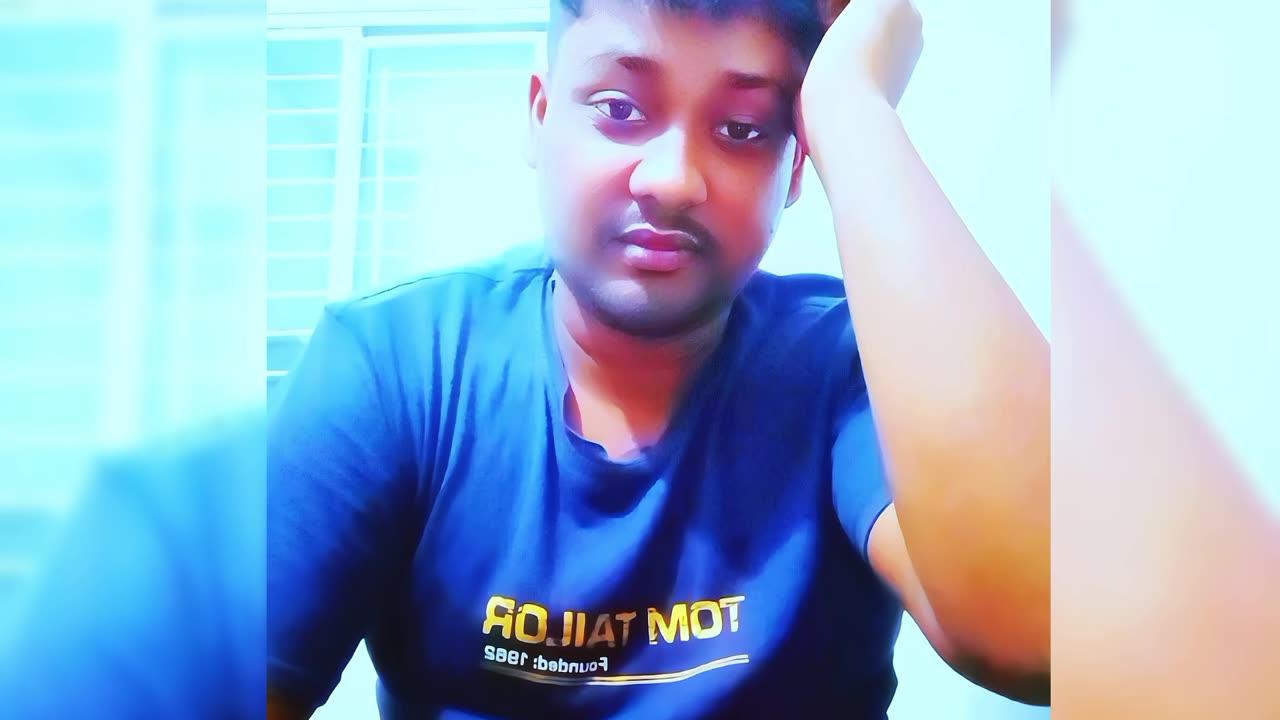 জীবনে দুইটা জিনিস কাউকে বলতে নেই 😅