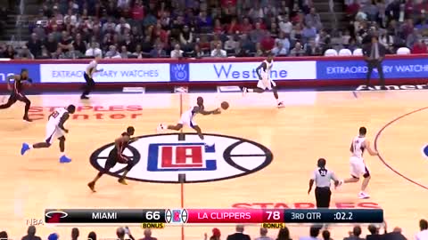 Chris Paul Shows Off RIDICULOUS Handles vs Miami Heat