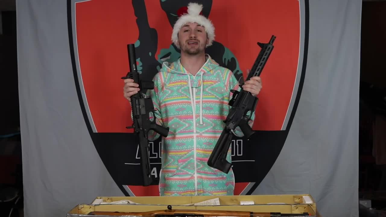 BIGGEST AIRSOFT UNBOXING $10,000 CHRISTMAS UNBOXING