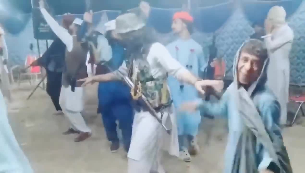 Afghanistan Taliban dance after victory ✌️