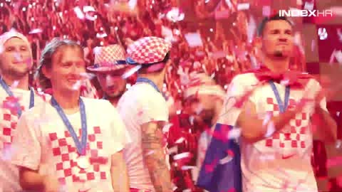 Pogledajte trenutak kad su viceprvaci svijeta istrčali na binu