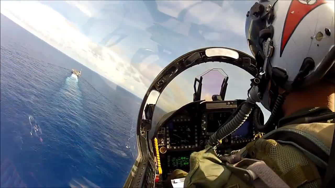 F_A-18 Carrier break and landing ship