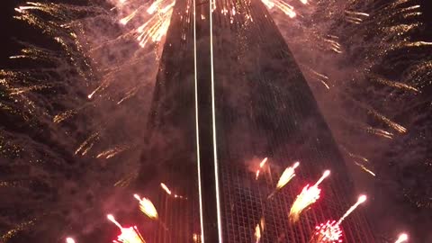 This is a great fireworks event at Lotte Tower in Jamsil, Seoul!