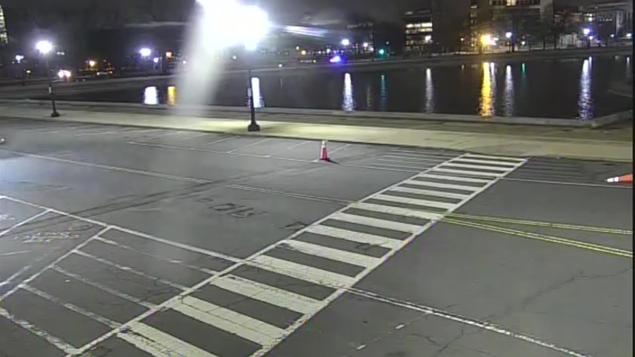 9003QSW00GarfieldCircle_2021-01-06_23h20min01s000ms.mp4