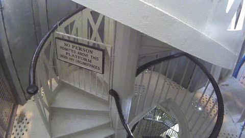 0909USCDTHDomeStairs_2021-01-06_13h00min02s113ms.mp4