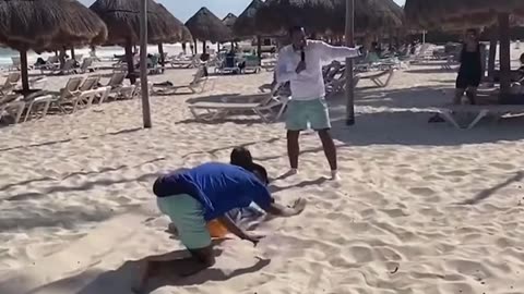 BEACH FAILS! #shorts #2 #bestfailscompilation #beach #funnybeachfail #bestfails #beachfail #failure