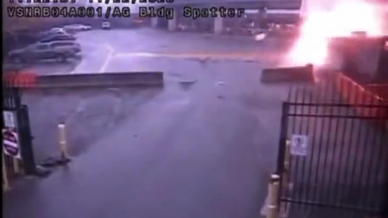 Video of car explosion at border checkpoint in Niagara Falls