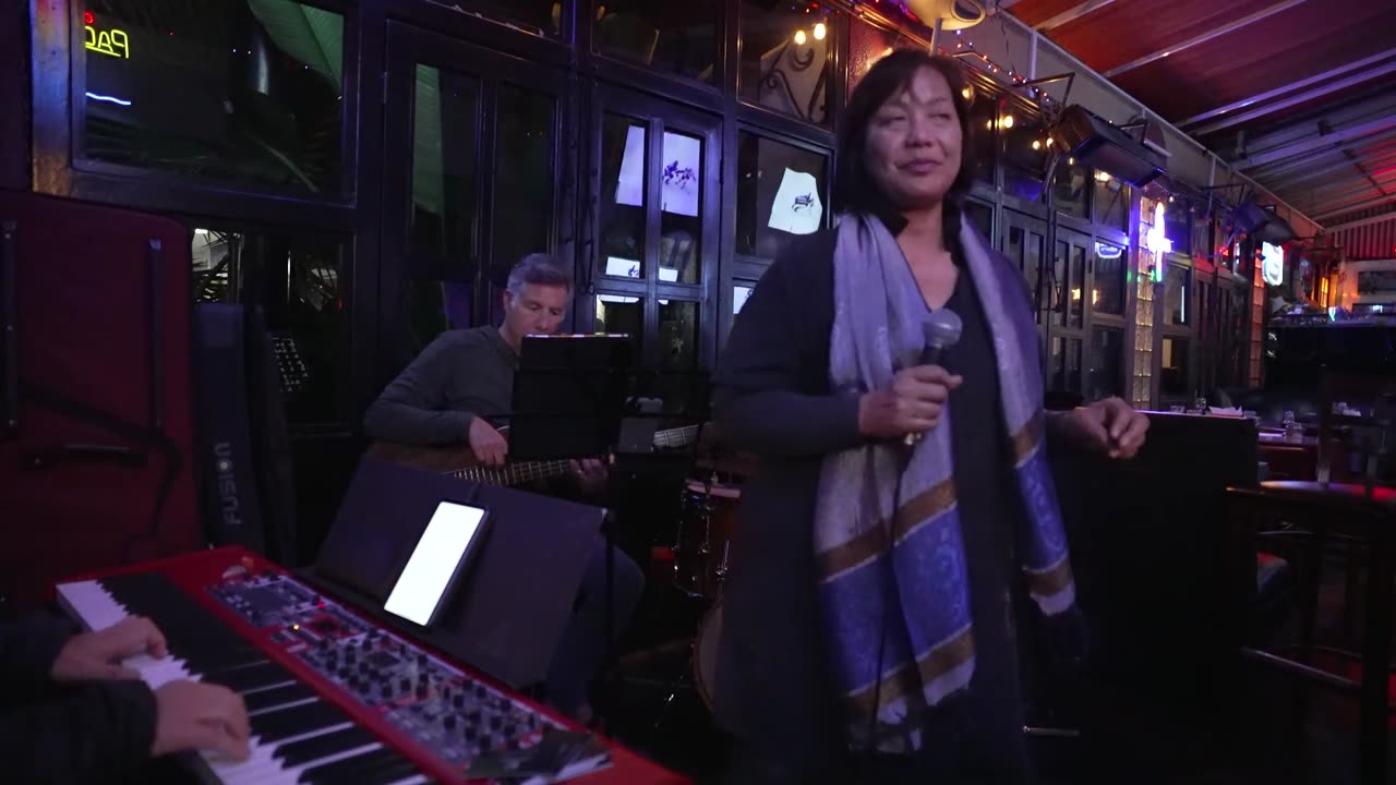 Singer- Bye Bye Blackbird at Jazz Jam