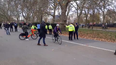 more arrests to day at speakers corner antilock down protest