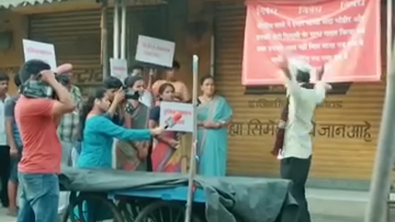 Police Gardi and GF in Police profession