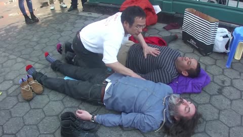 Luodong Massages Two Men At Same Time At Union Square