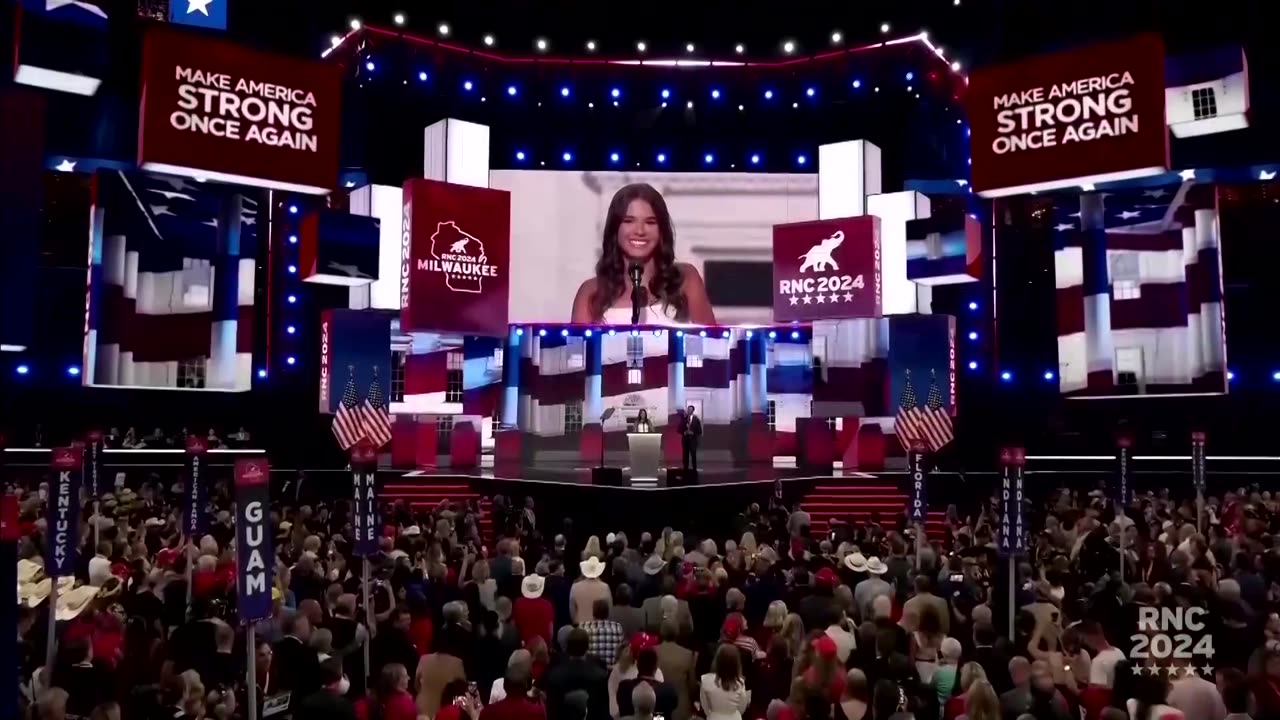 Trump's granddaughter makes public debut at RNC