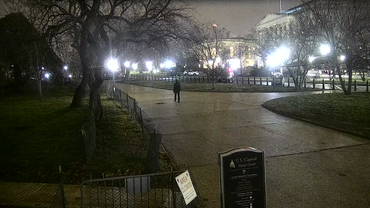 0681USCG00SWDrivenearRHOBTaxiStnd_2021-01-05_18h06min20s623ms.mp4