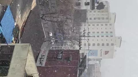 Video of snow falling in Korea