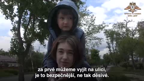 Obyvatellka Mariupolu o humanitární pomoci z Ruska