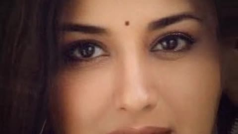 सोनाली बेंद्रे प्रेजेंट फेस जर्नी |#sonalibendre #sonalibendresongs