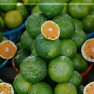 Did You Know? The first oranges weren’t orange || FACTS || TRIVIA