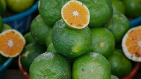 Did You Know? The first oranges weren’t orange || FACTS || TRIVIA