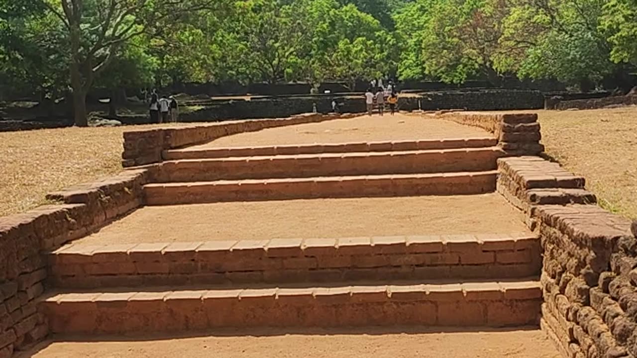 sigiriya kingdom and sigiriya rock