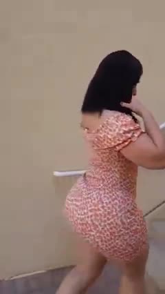 Beautiful curvy plus size model 😍