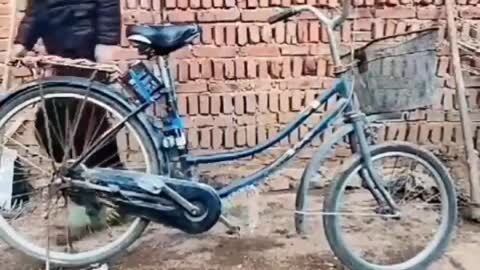 Funny video 🤣🤣🤣 cycle protection