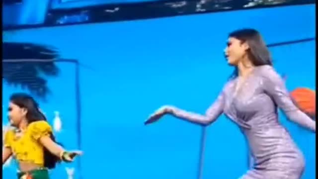 Mouni Roy New dance video 💕💕✨ #shorts #dance #mouniroy