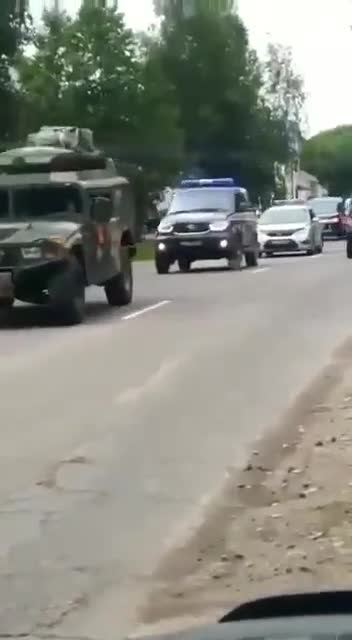 Unverified Video Shows Chinese Units Rolling Into Ukraine Following President Putin’s & Xi's Talks
