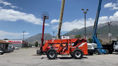 Telehandler Forklift SkyTrak 8042 8,000 LB 42' Reach Telescopic Fork Lift FOR SALE