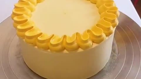 Cake decorating videos