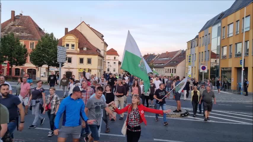 82. MAHNWACHE - BAUTZEN, Kornmarkt / Steinstr., 29 08 2022 - AUFZUG, Spaziergang