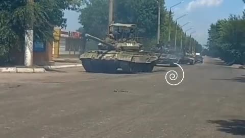 LDPR Republican T-62Ms on the march.