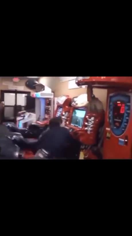 What A Miss!! LOL #funny_clips #boxing #dontlaugh