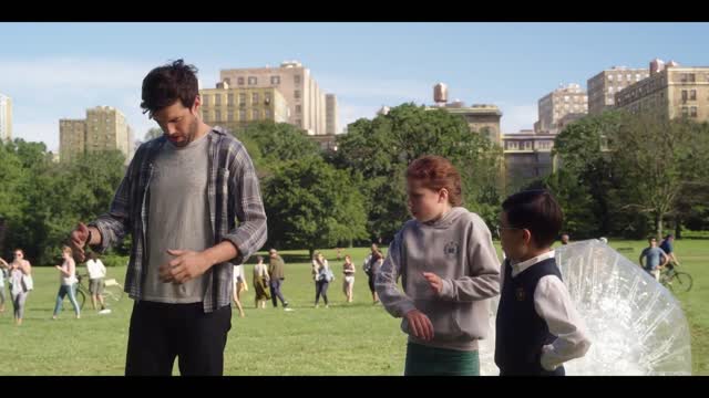 CLIFFORD THE BIG RED DOG Trailer (2021) Family Movie (1)
