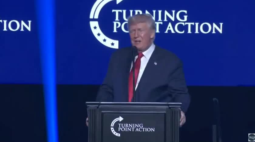 Donald Trump: "We stand with the brave Dutch farmers."