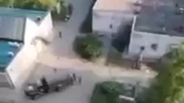 πΊπ¦ π 08.05.22 Video from Kherson, the guy imitated the sound of a missile and scared the Russians!