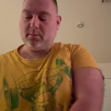 Husband writes Piano Music for Wife with Stage 4 Cancer. Read Description how to support! God bless.