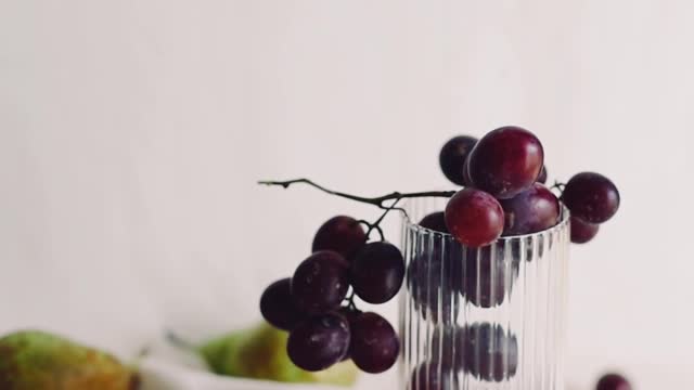 fruits-on-a-cloth-and-glass