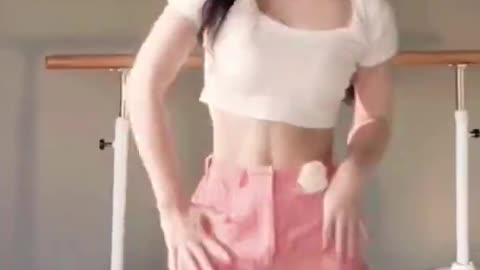 Soo hot🥵 girl dance #viral #viralvideo #trending #dance #dancevideo #danceshorts #danceviral #fyp