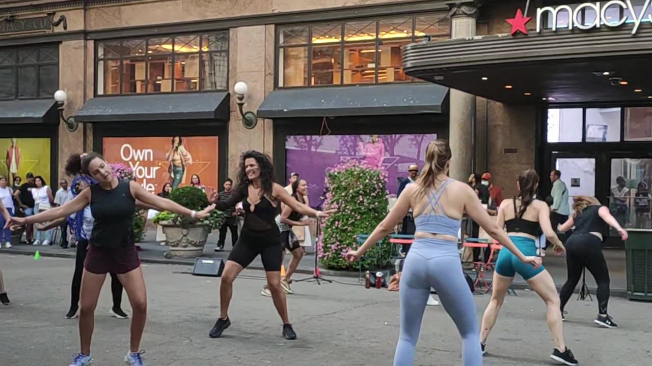 Street Dance | New York | Times Square