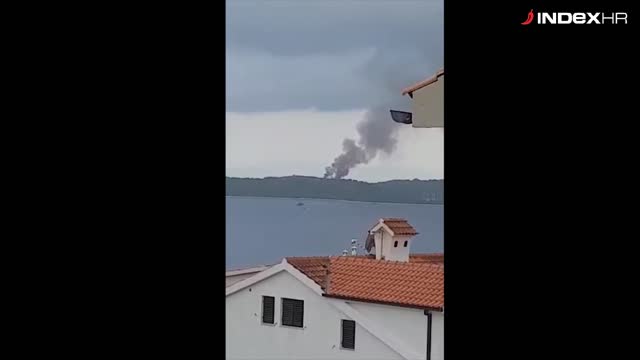 Grom uzrokovao požar na Hvaru