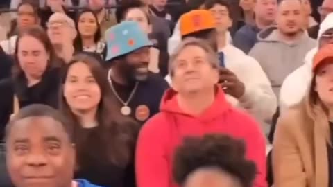 50 Cent, Fat Joe & Tracy Morgan catching the Knicks game