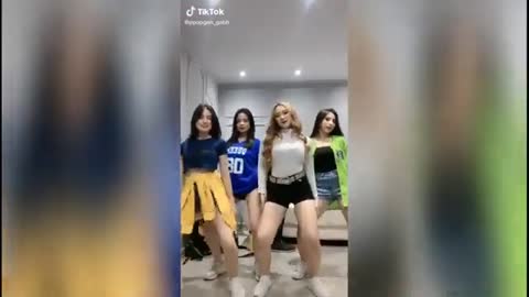 Top Dancing Cover on tik tok 2021 Sexy Girl Dancing | Tiktok Compilation 2021