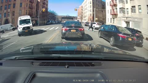 Near Miss - Bronxdale Avenue - Bronx, NY