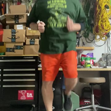 Is he running in slow motion??? 60-4-60 Challenge, Day 25