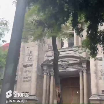 A Very Old Building In Mexico City