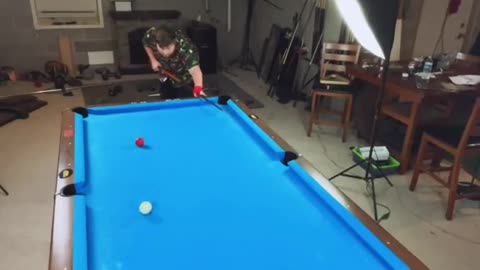 Gonnastartscratchingonpurposefromnowon#8ballpool#trickshots#billiards