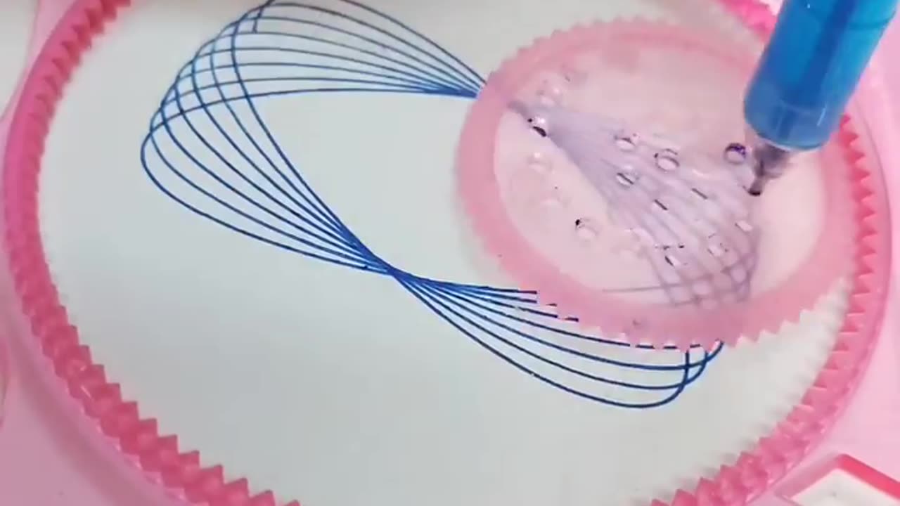 Spirograph drawing #shorts #fyp #viral #trending #art #drawing #spirograph #shortsfeed #shortvideo