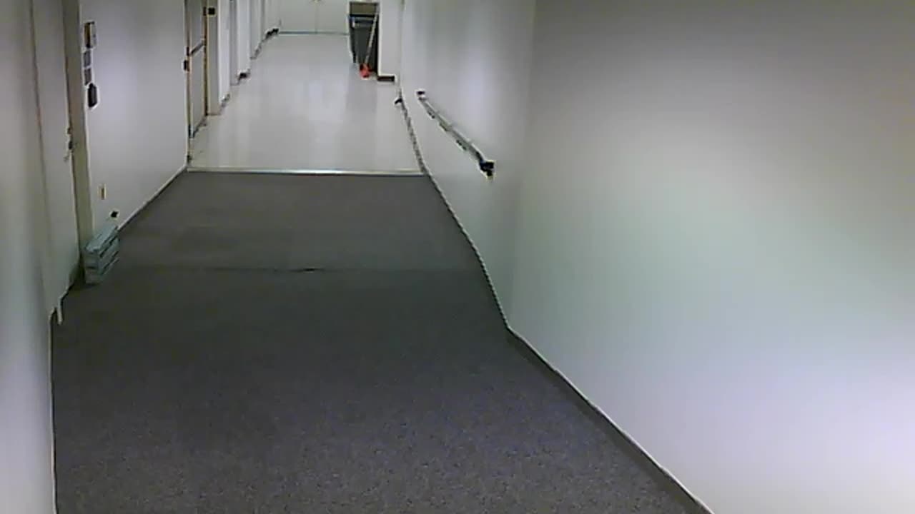 3901PSQB06FreightLobbyFront_2021-01-05_17h25min08s603ms.mp4