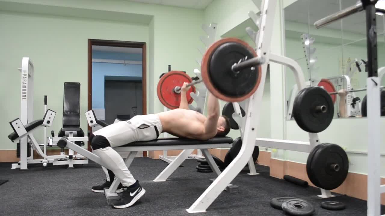 The right technique for bench press